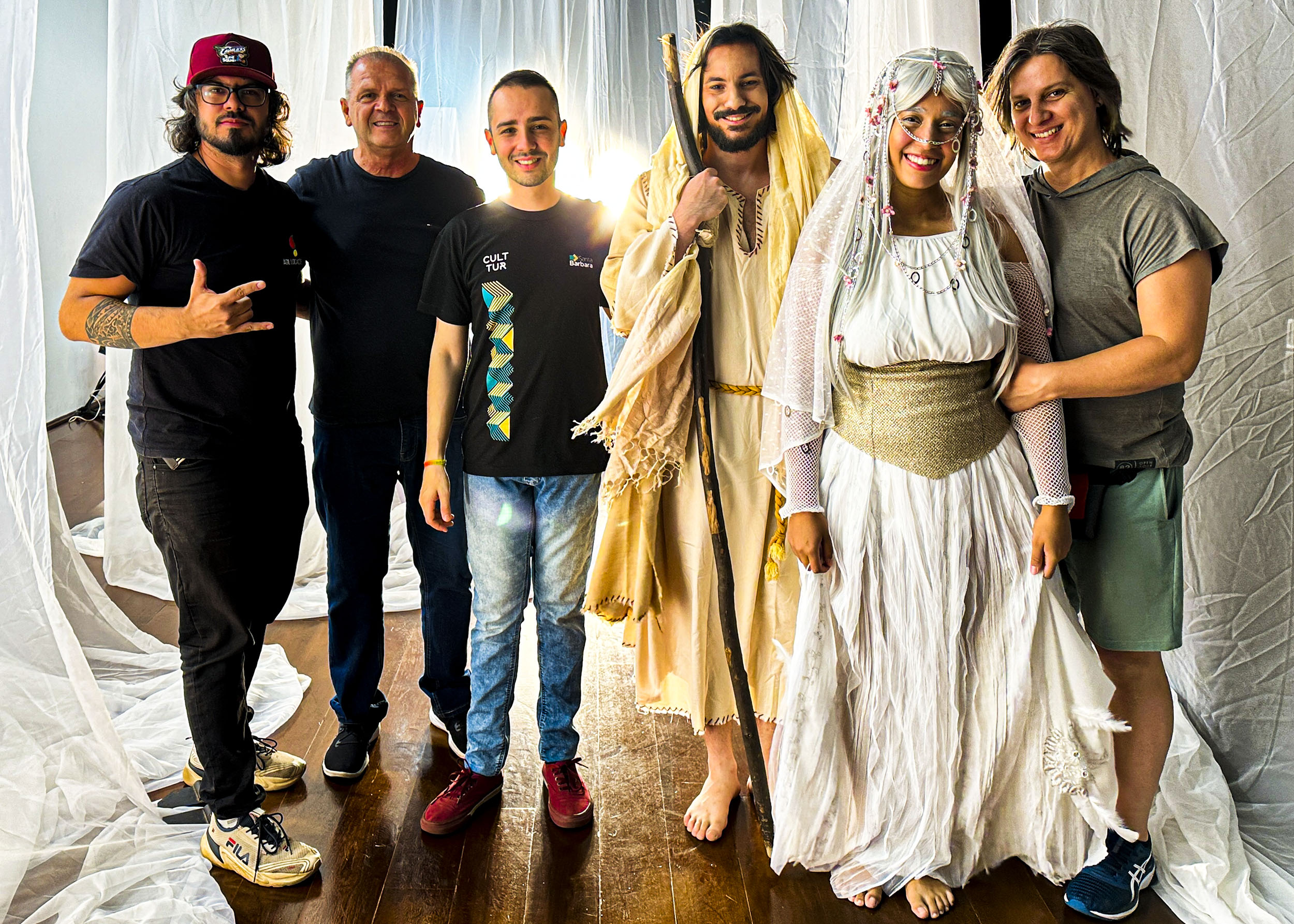 ​Elenco grava falas e comercial da 24ª edição do Espetáculo Via Crucis de Santa Bárbara