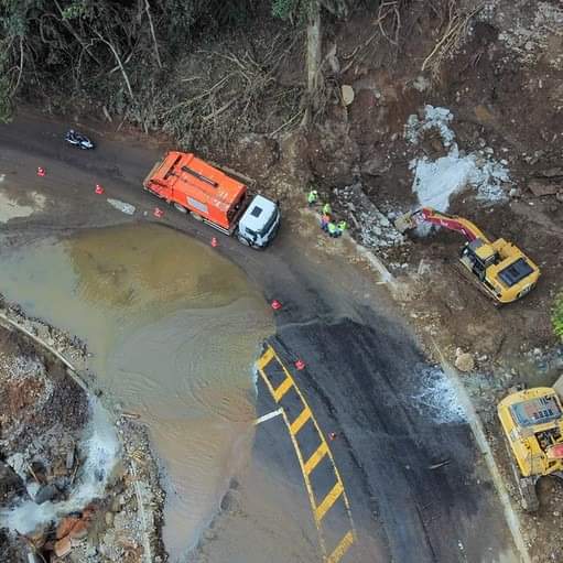 AGORA: As obras não param na recuperação da Rio-Santos (SP-055; nome oficial em SP Rodovia Dr. Manoel Hyppólito Rego